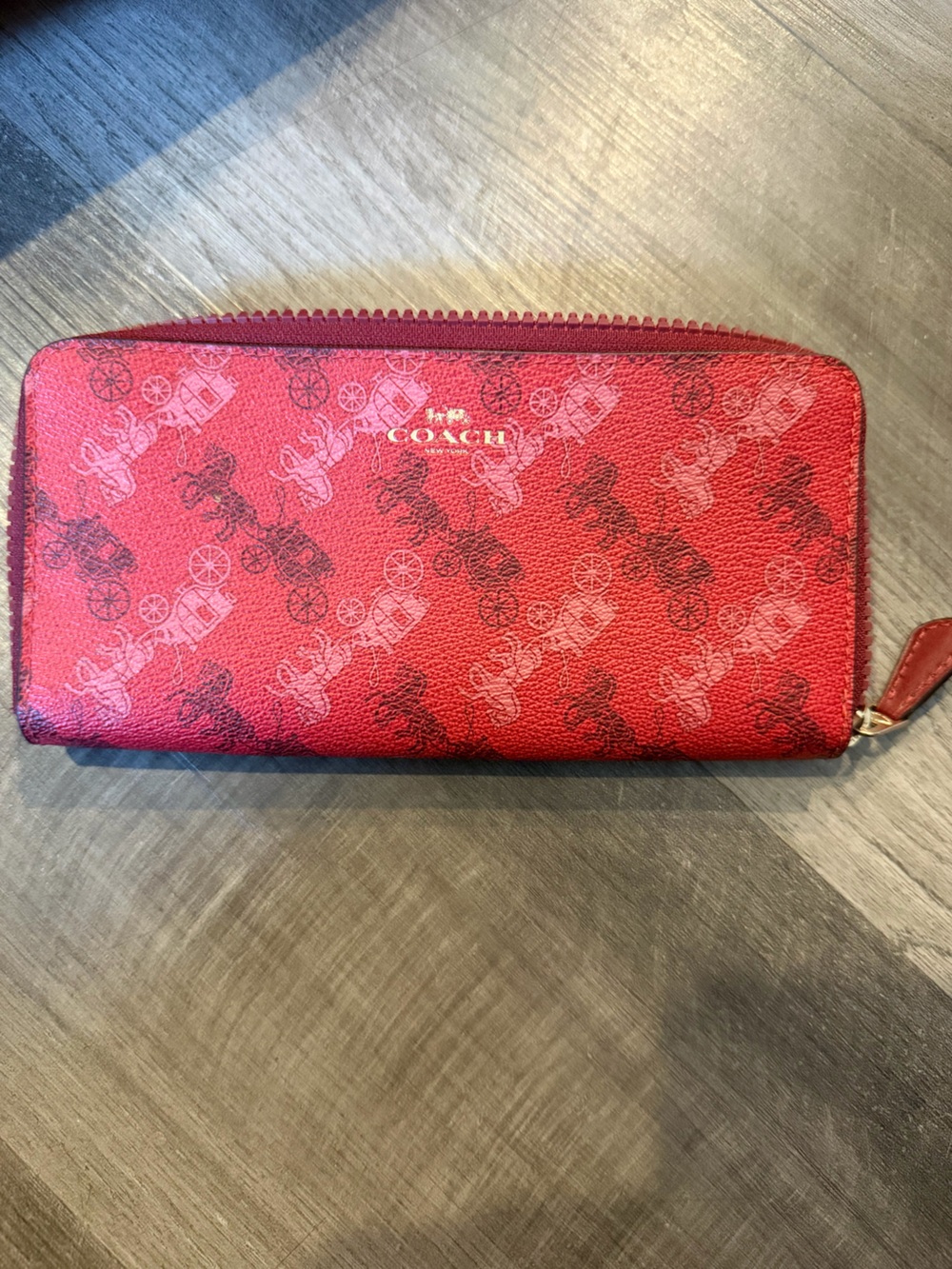 Coach Horse & Carriage Red Zip Around Wallet Gold Hardware